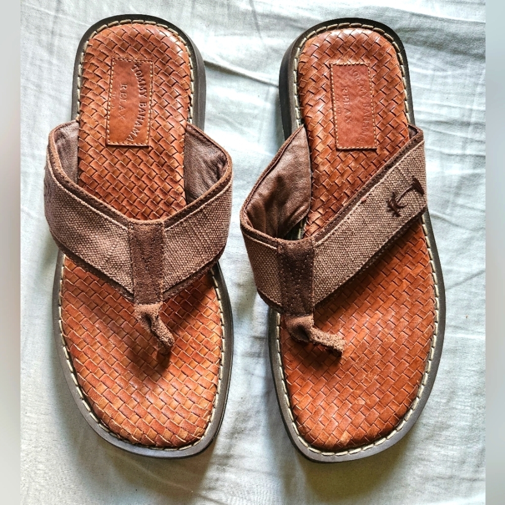 Tommy Bahama Woven Sandals